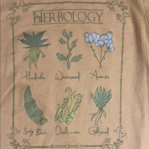 Herbology pink harry potter short sleeve T-shirt